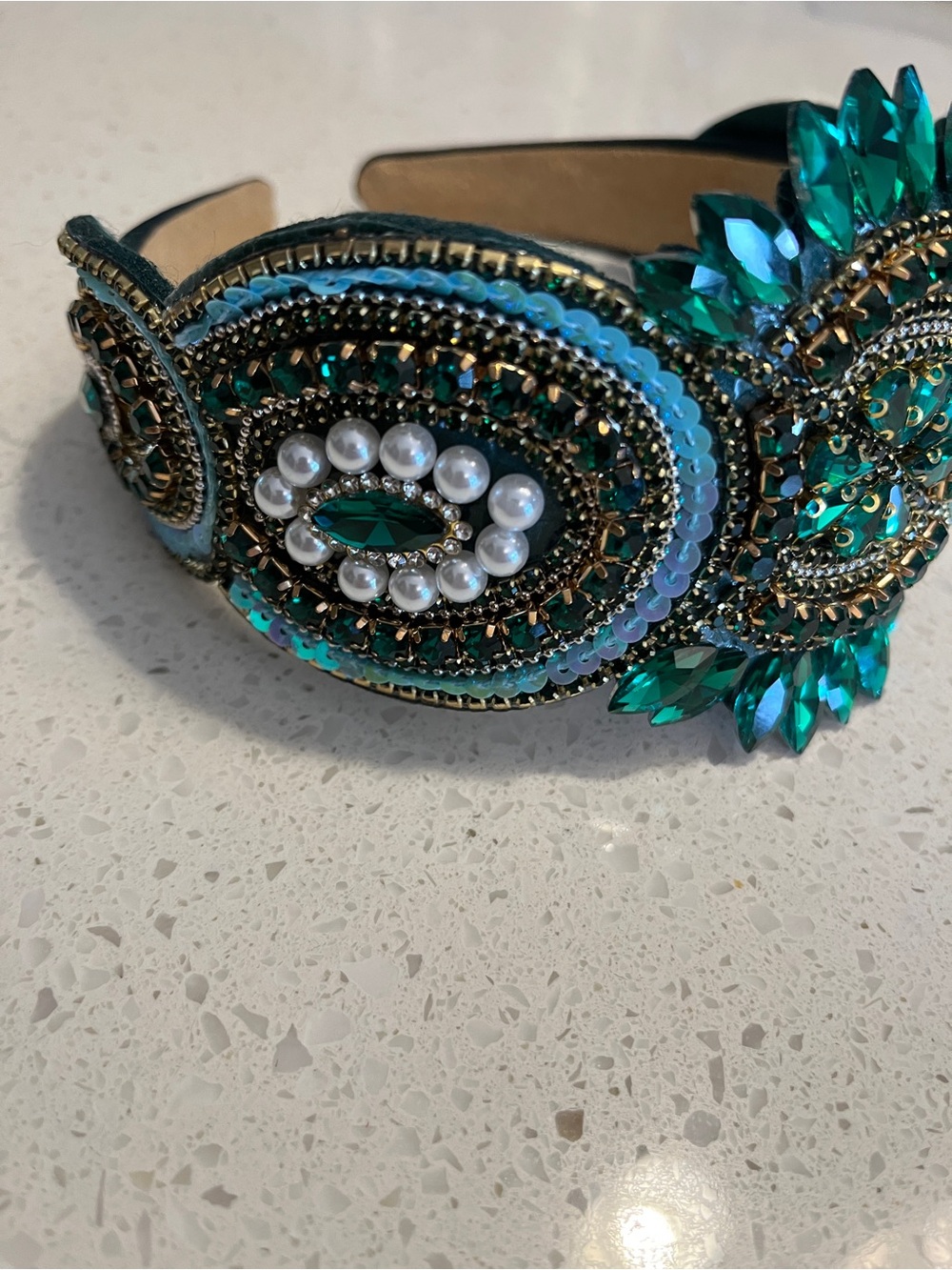Crystals and faux Pearls Embellished Statement Headband - Picture 5 of 6